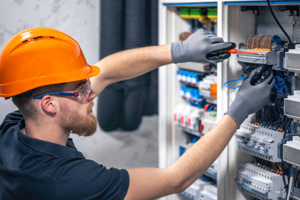 Best Emergency Electrical Repair  in Greensburg, IN